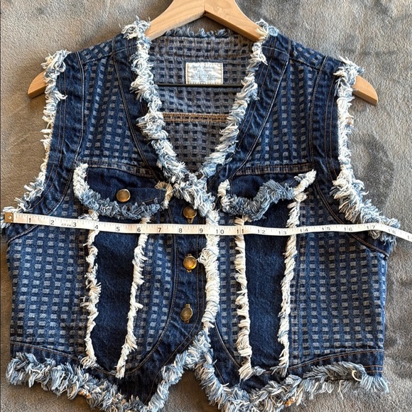 Vintage Simply Barbara of Colorado Frayed Denim Vest with Checkered Pattern - Picture 7 of 10